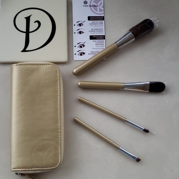 Yves Rocher Makeup Brush 5 Piece Bundle w/ Travel Case NWT - Picture 6 of 7